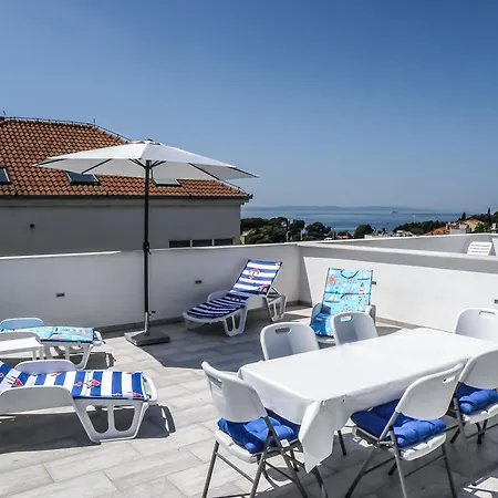 Apartment With Terrace And Free Parking - Beach Nearby Split Exterior foto